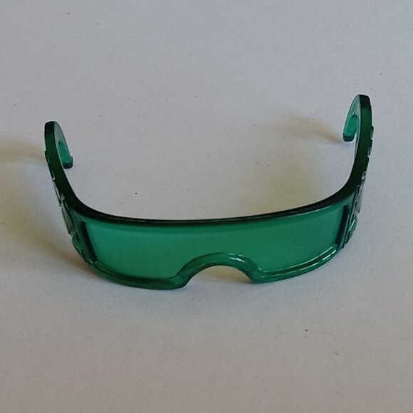 ๐ฏ 10 for $12 / Miniature Green Plastic Sunglasses - Picture 6 of 10